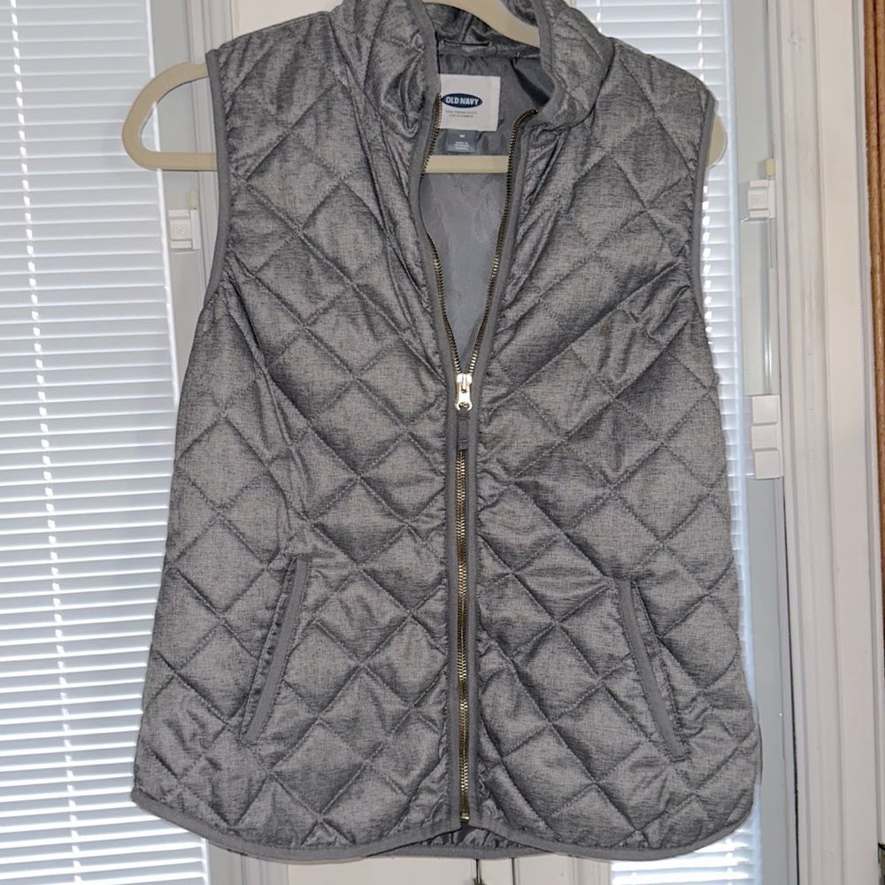 Old Navy quilted vest